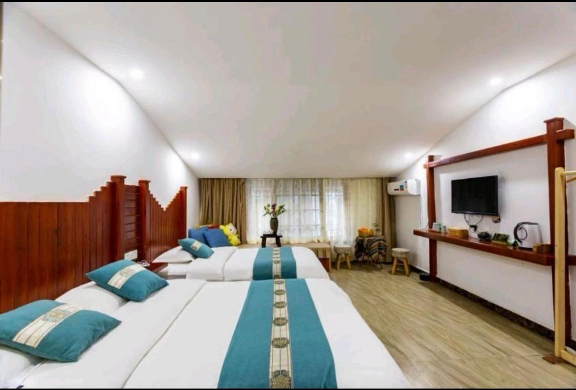 Tea House Hotel Zhangjiajie Buitenkant foto